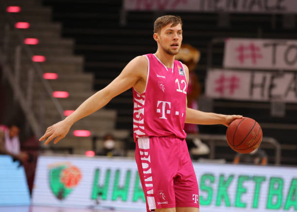 性训练在内 性训练在内