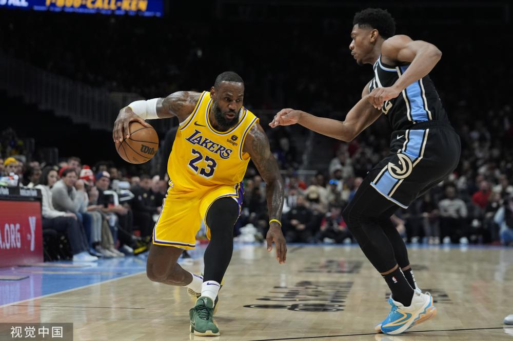 展青年梯队 展青年梯队