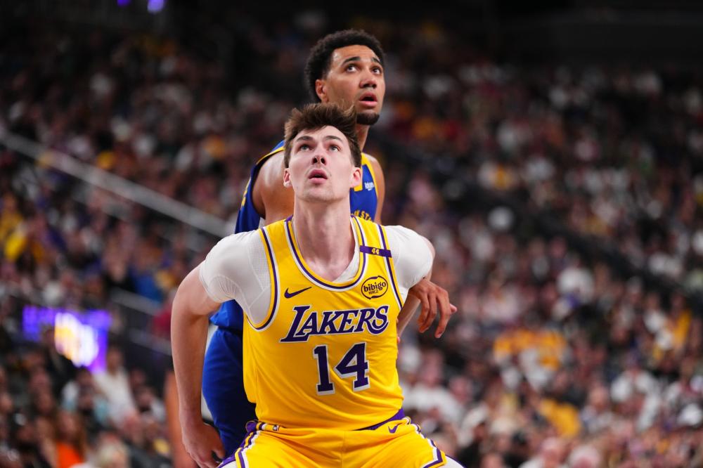 拉的复出更 拉的复出更